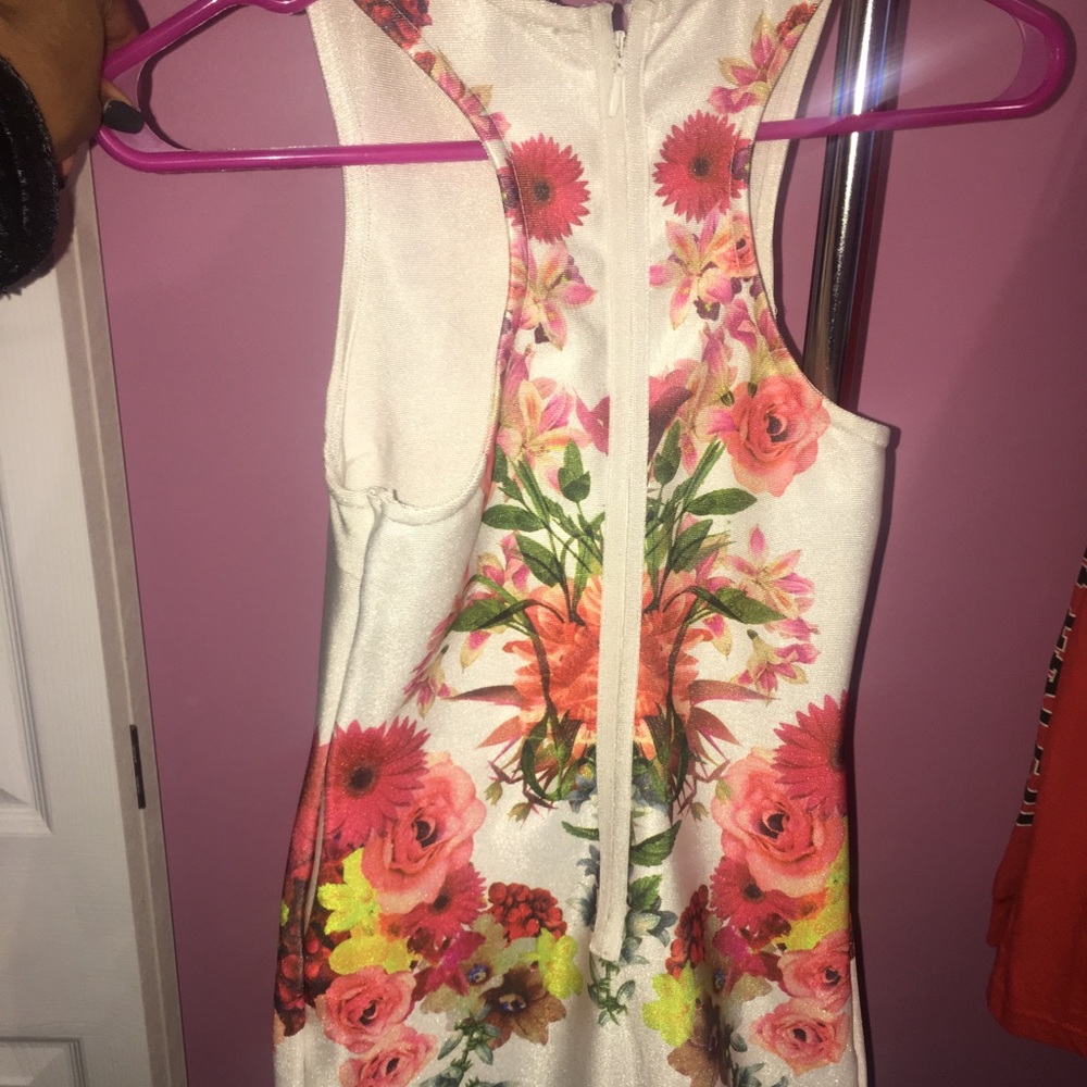 Body-con floral dress worn once